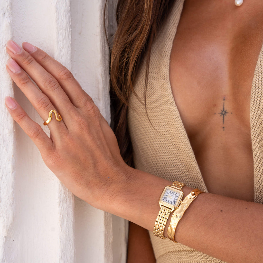 Aurea Watch
